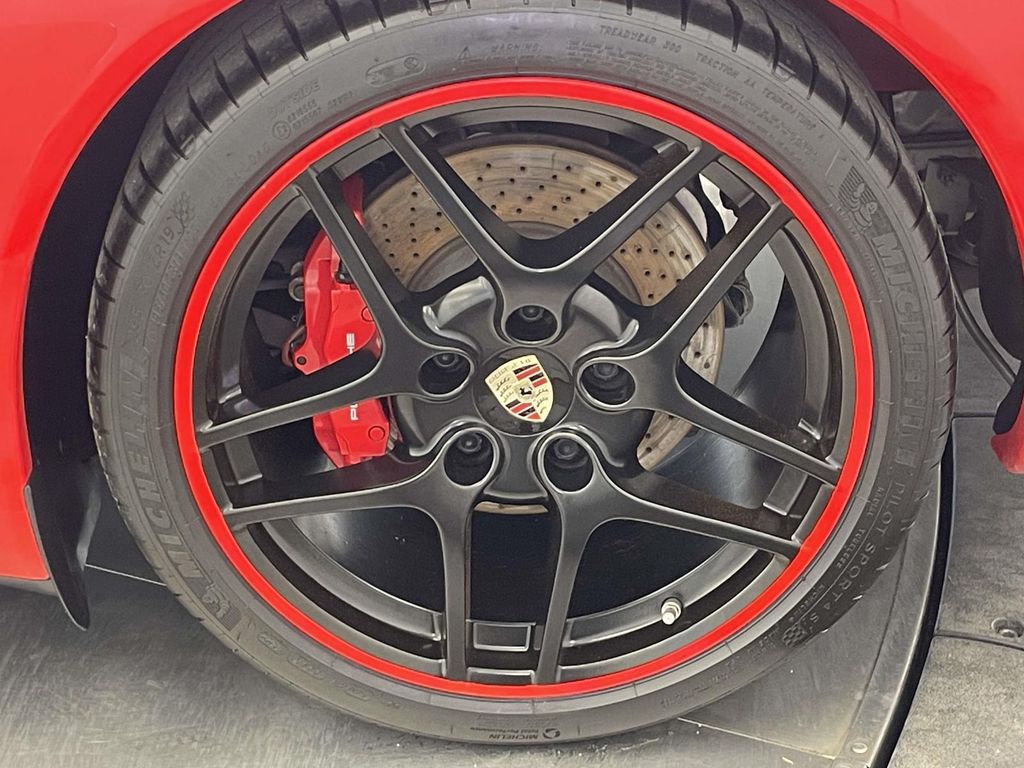 2010 Porsche 911 Carrera S - 11