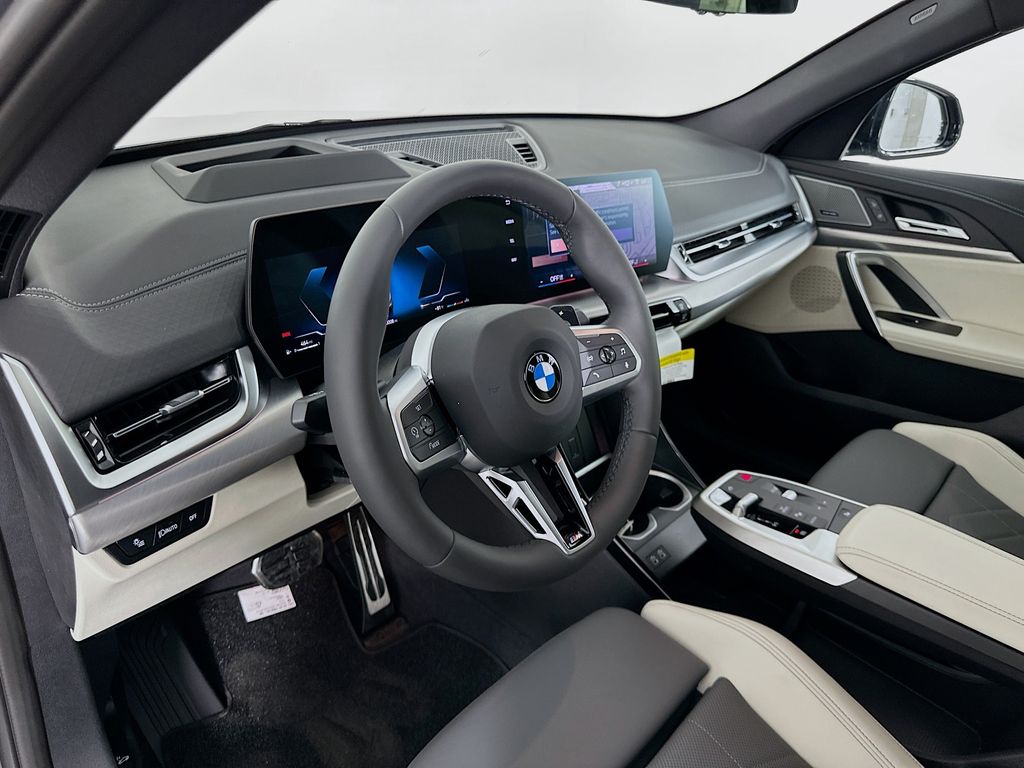 Thumbnail: 2026 BMW X2 - 9