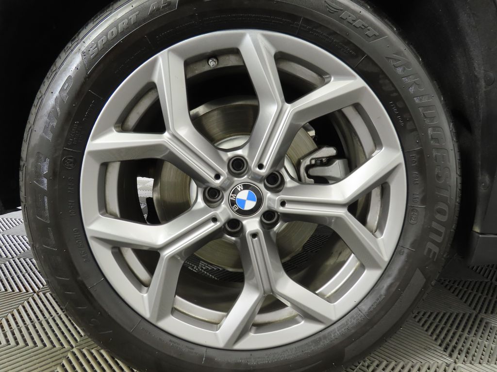 Thumbnail: 2020 BMW X4 - 32