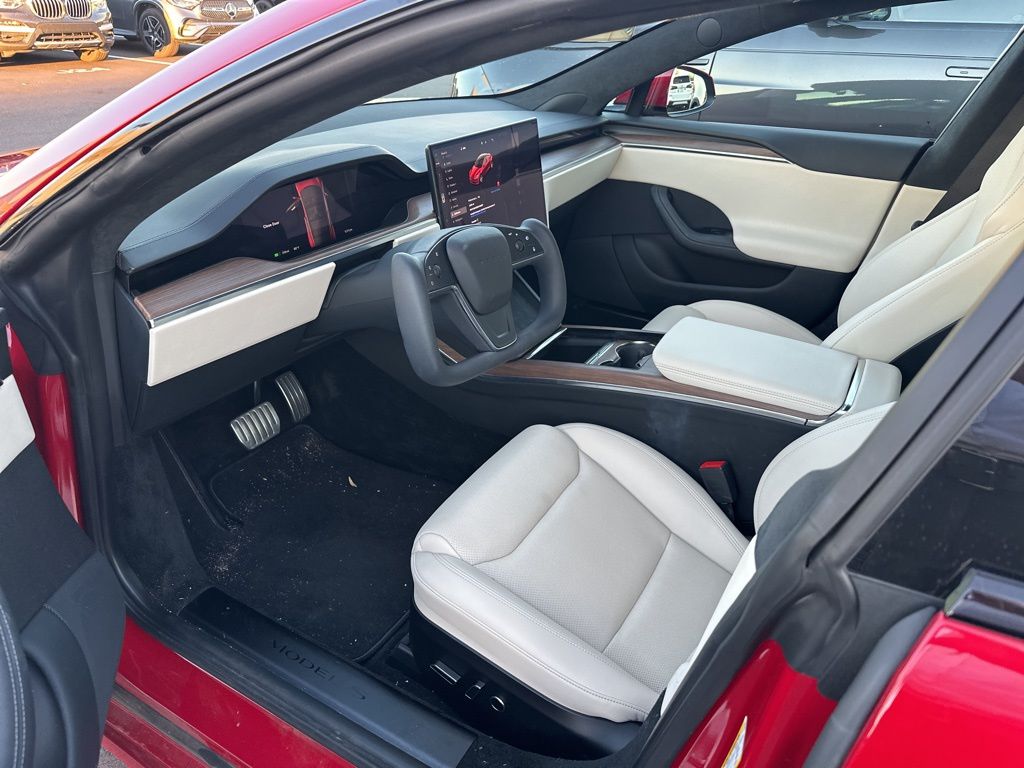 Thumbnail: 2022 Tesla Model S - 8