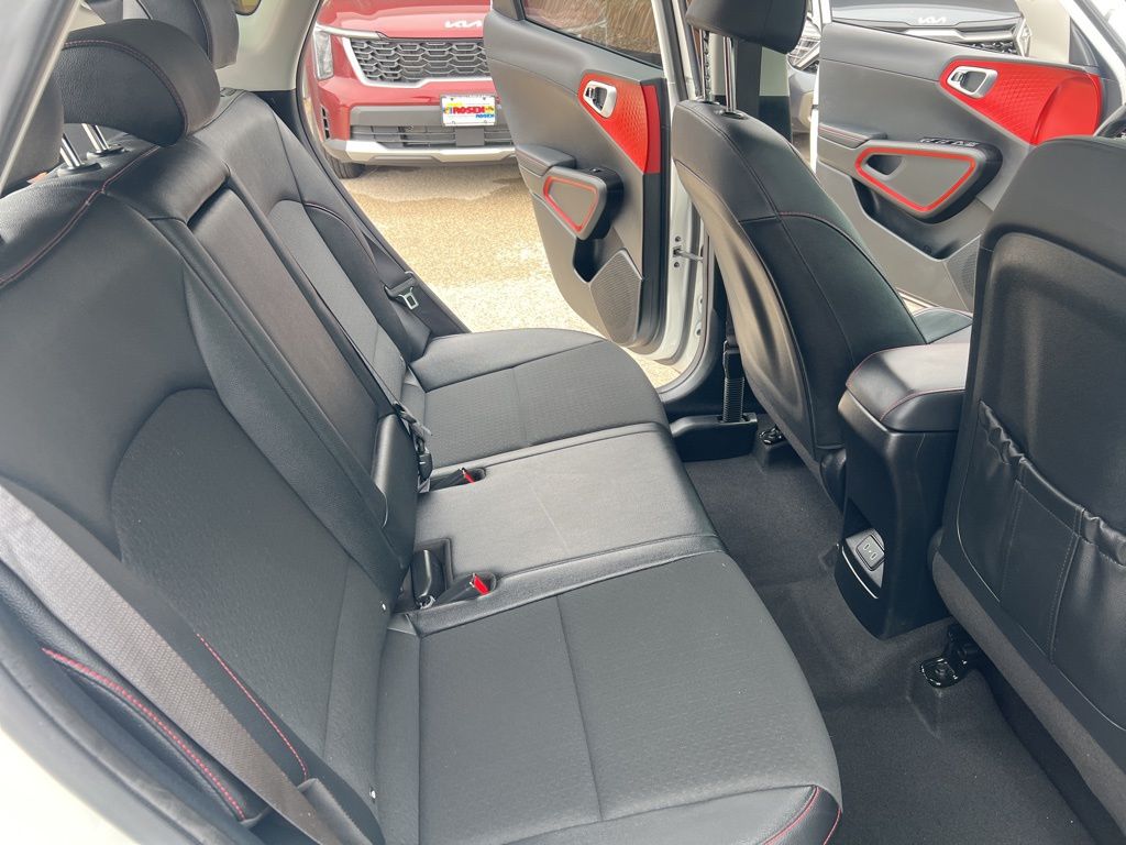 2023 Kia Soul GT-Line photo