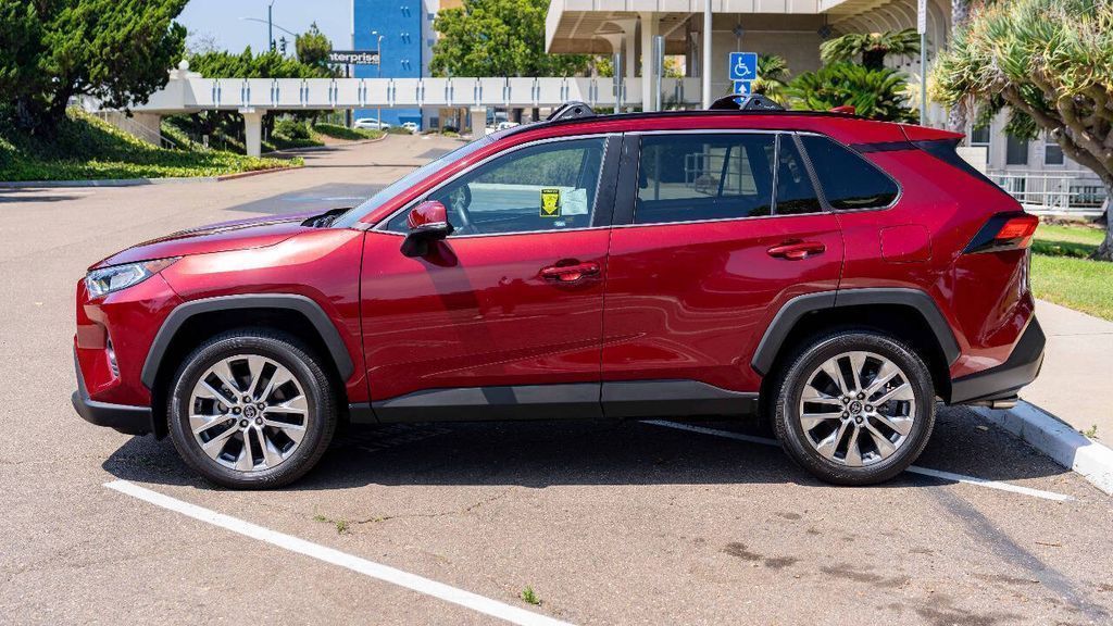 Used 2020 Toyota RAV4 XLE Premium 4D Sport Utility