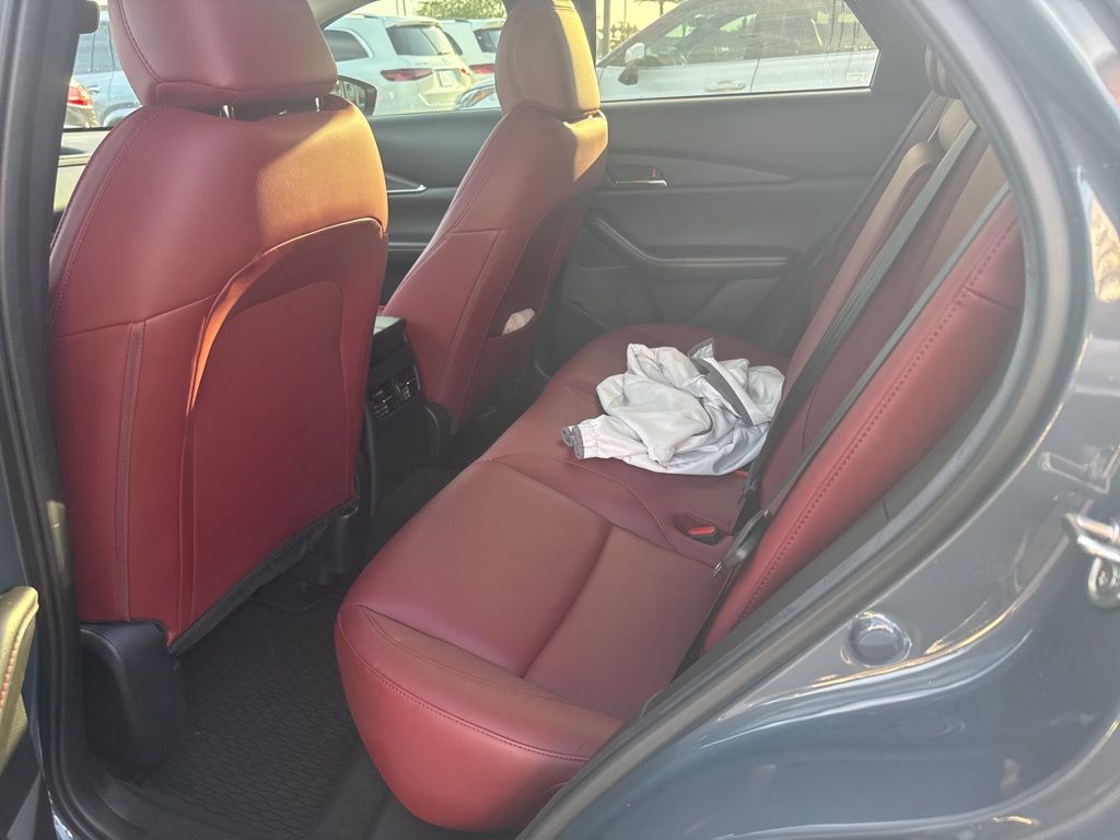 2024 Mazda CX-30 Carbon 9
