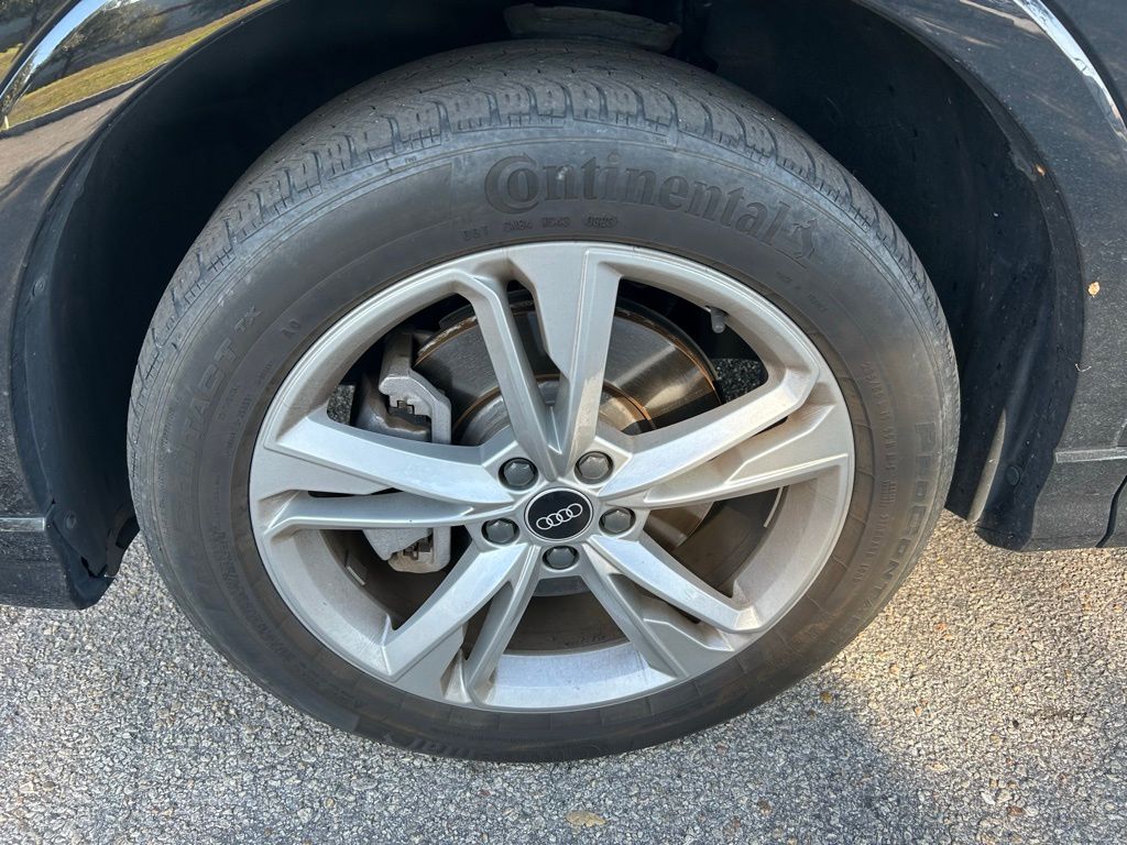 Thumbnail: 2022 Audi Q3 - 9