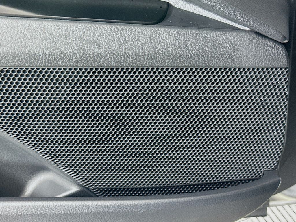 Thumbnail: 2026 Toyota Camry - 19