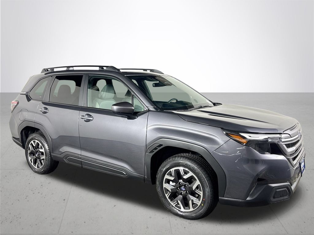 2026 Subaru Forester Premium photo 4