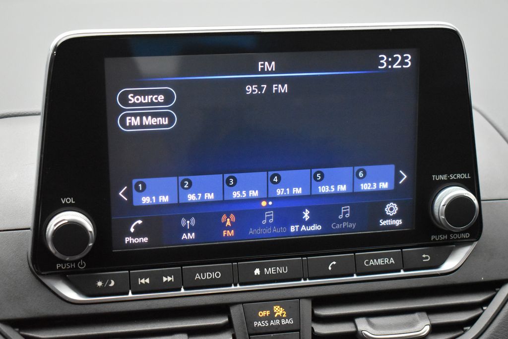 Thumbnail: 2020 Nissan Altima - 18