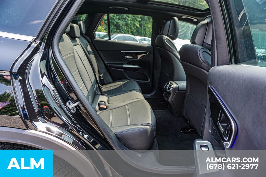 Used 2026 Black Mercedes-Benz GLC 350e image 21