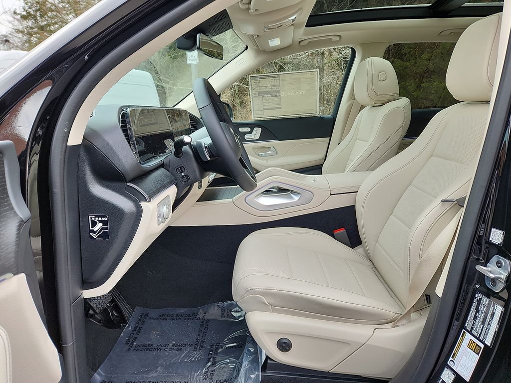 Thumbnail: 2026 Mercedes-Benz GLE - 9