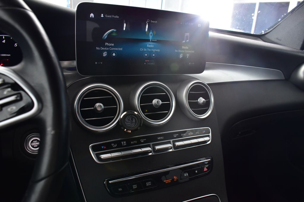 Thumbnail: 2021 Mercedes-Benz GLC - 19
