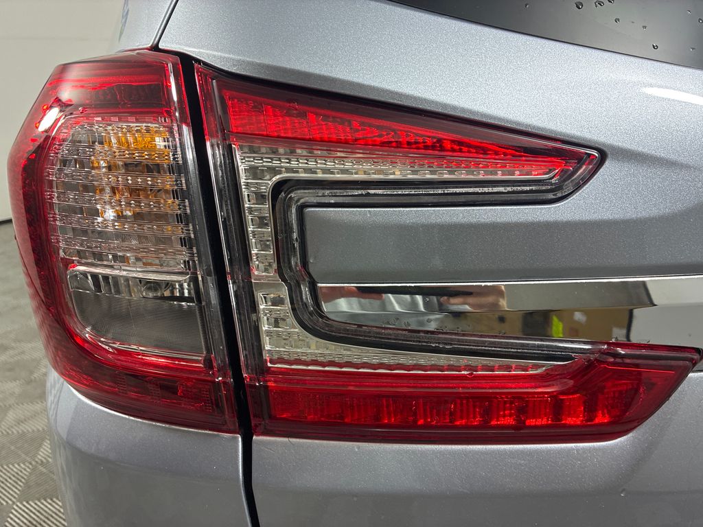 2026 Subaru Ascent Limited - Photo 10