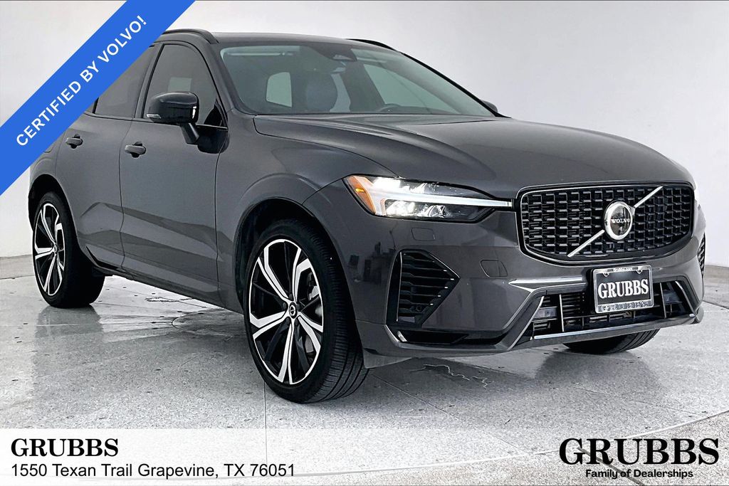 Platinum Gray Metallic 2023 Volvo XC60 SUV / Crossover All-Wheel Drive Automatic