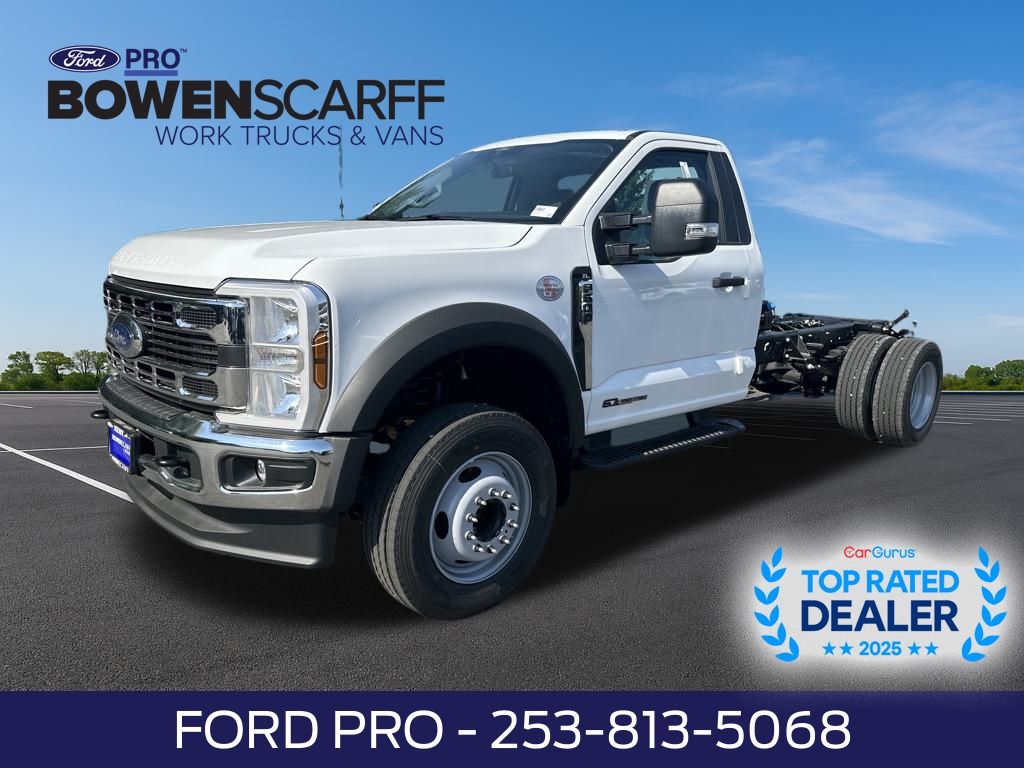 New 2025 Ford Super Duty F-600 Chassis Regular Cab (DRW) 169" Wheelbase XL