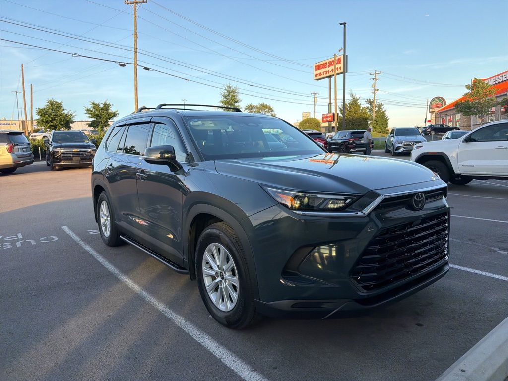 2026 Toyota Grand Highlander Hybrid XLE AWD's photo
