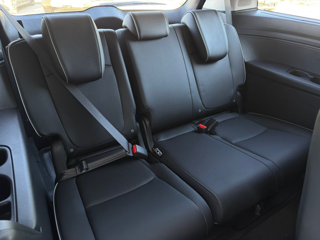 2026 Honda Odyssey Elite Gray at Community Honda