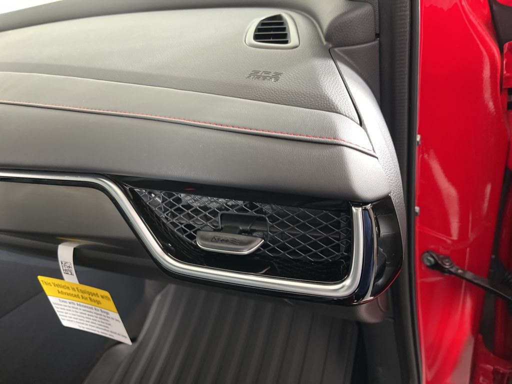 Thumbnail: 2025 Acura ADX - 10