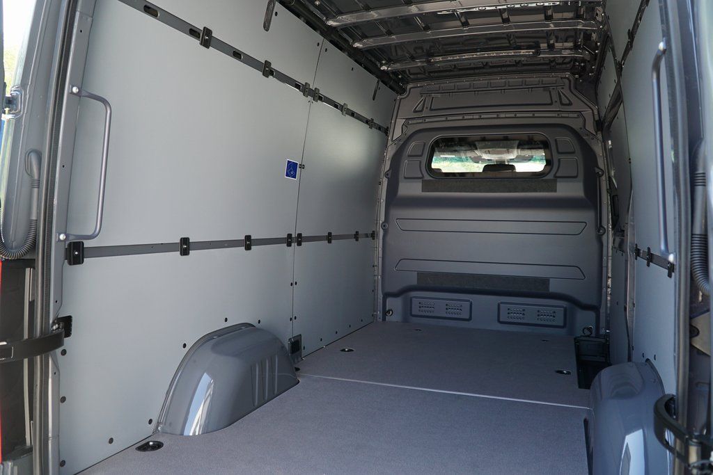 Sprinter Cargo Van 2500 w/144-Inch Wheelbase