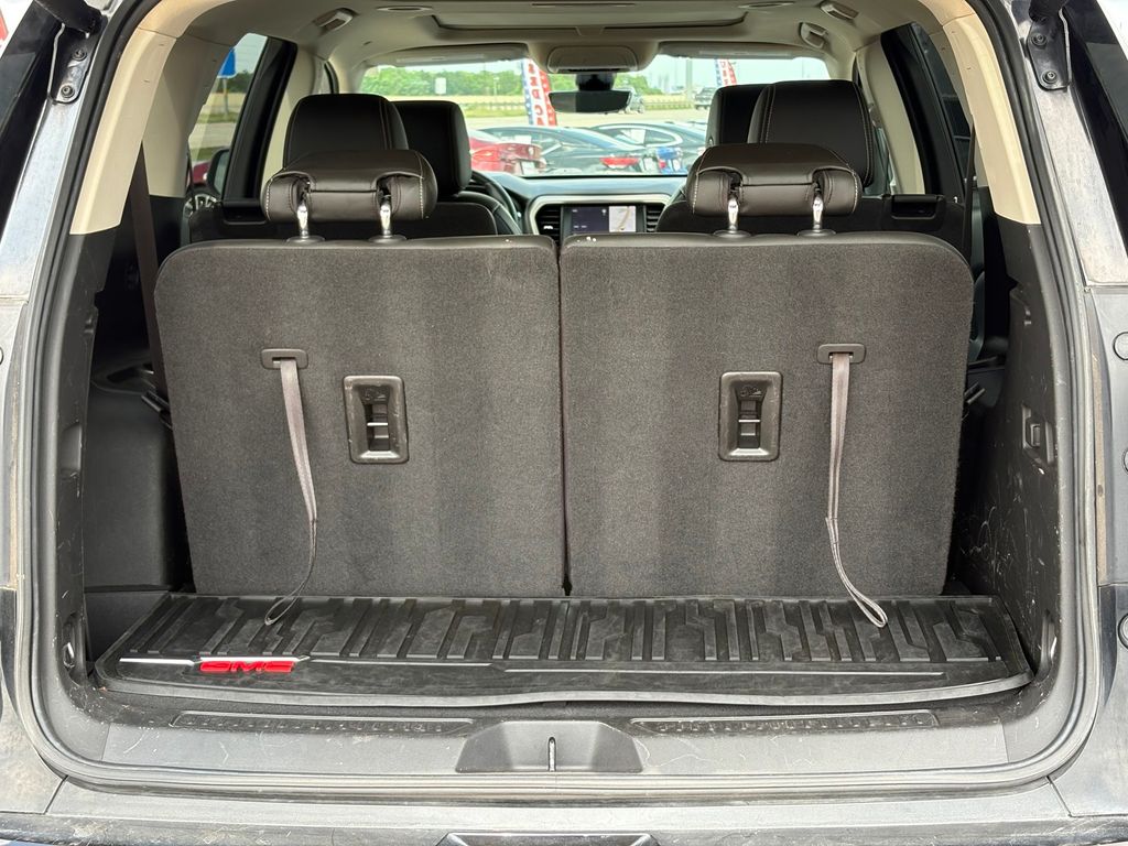 2020 GMC Acadia Denali Black at DeMontrond Auto Country