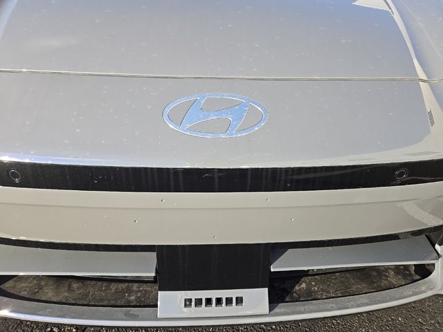 2025 Hyundai Ioniq 6 SEL 13