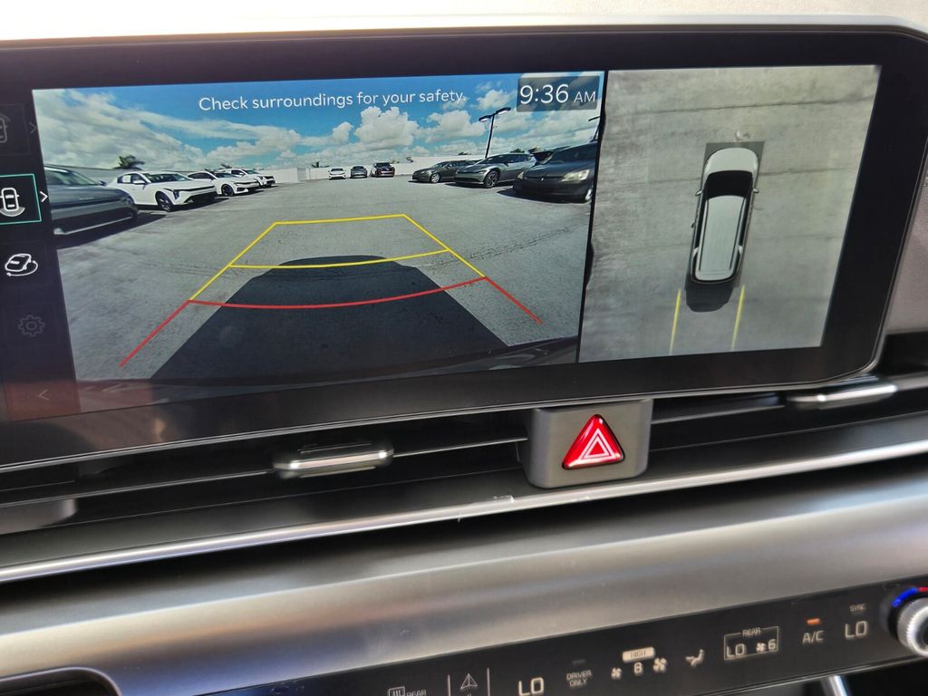 2027 Kia Carnival - $51,115