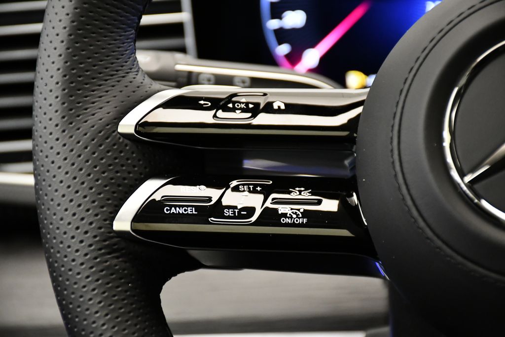 Thumbnail: 2026 Mercedes-Benz GLS - 22