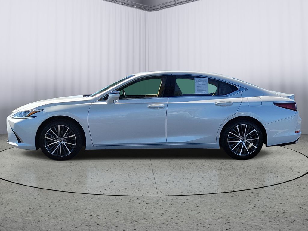 used 2025 Lexus ES car, priced at $42,500