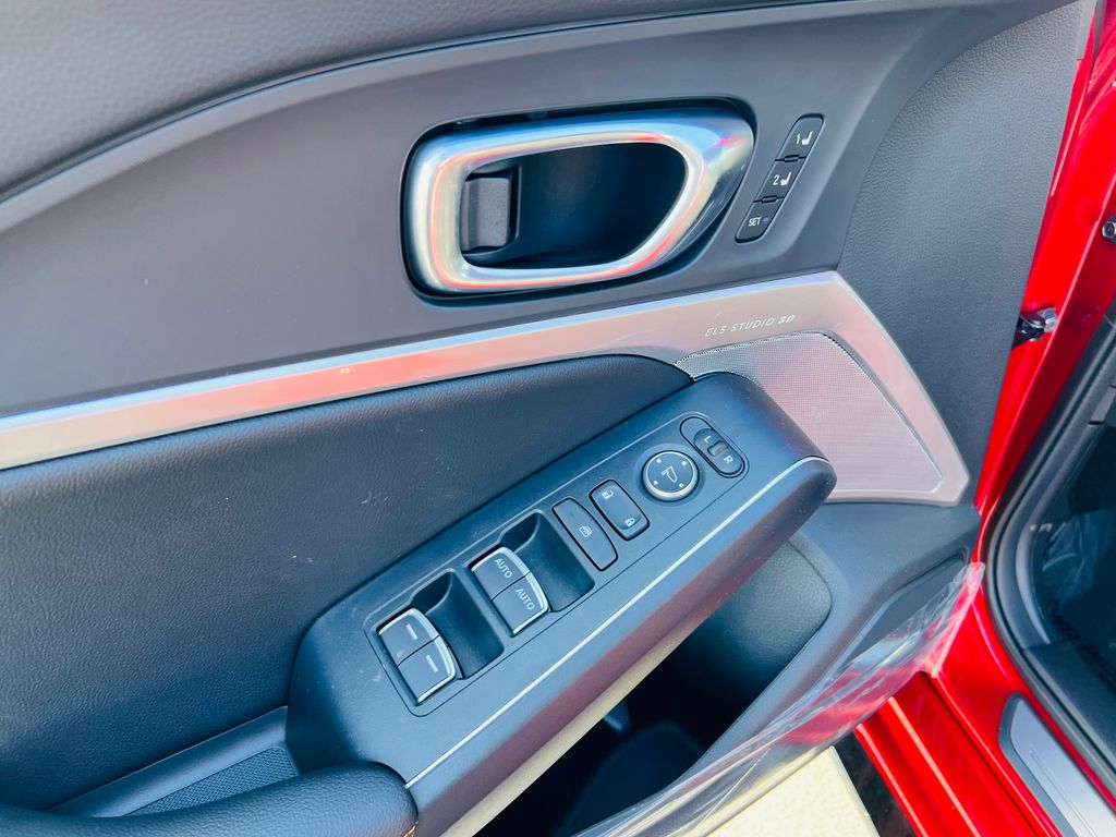 Thumbnail: 2026 Acura Integra - 13