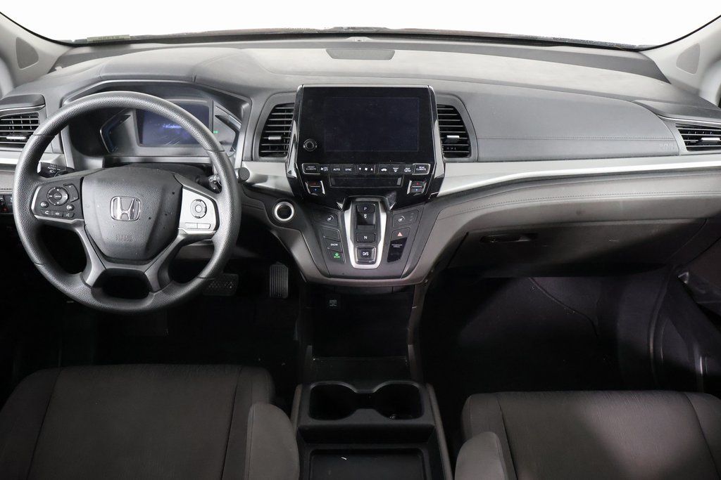 Thumbnail: 2019 Honda Odyssey - 8