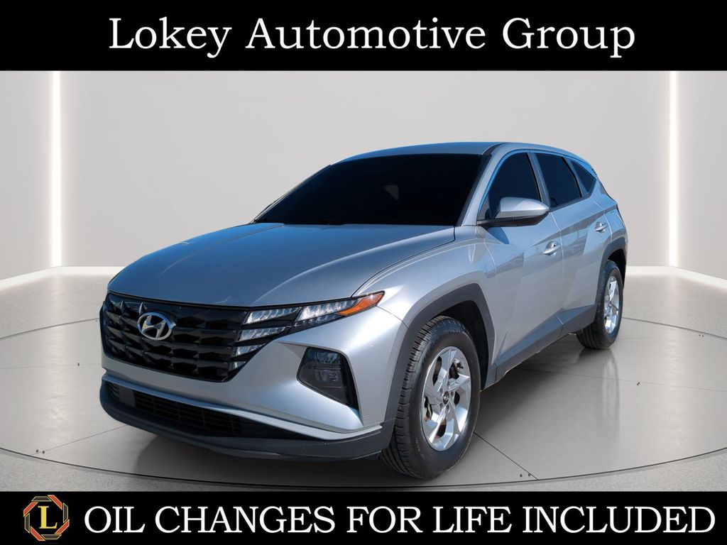 Shimmering Silver 2023 Hyundai Tucson SUV / Crossover Front-Wheel Drive 8-Speed Automatic