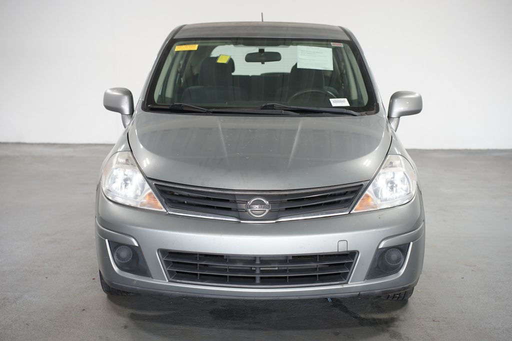 Thumbnail: 2010 Nissan Versa - 2