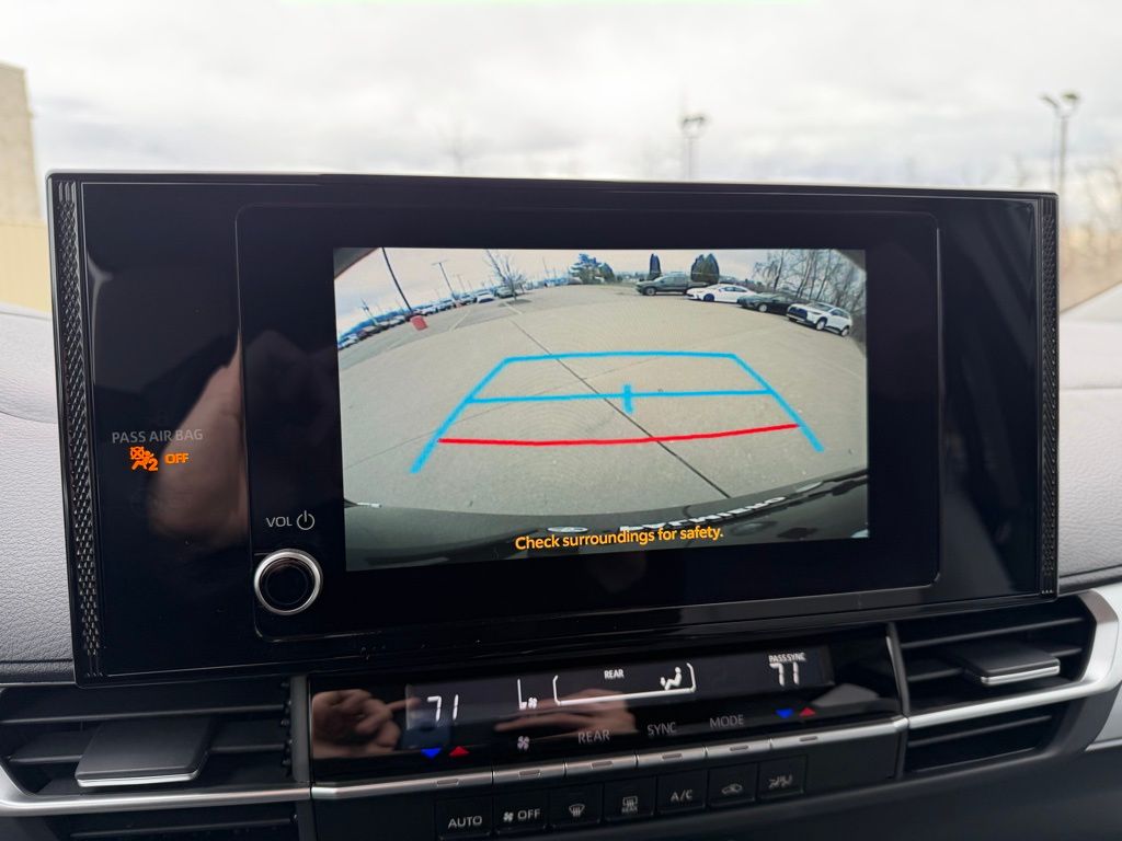 used 2025 Toyota Sienna car, priced at $41,903