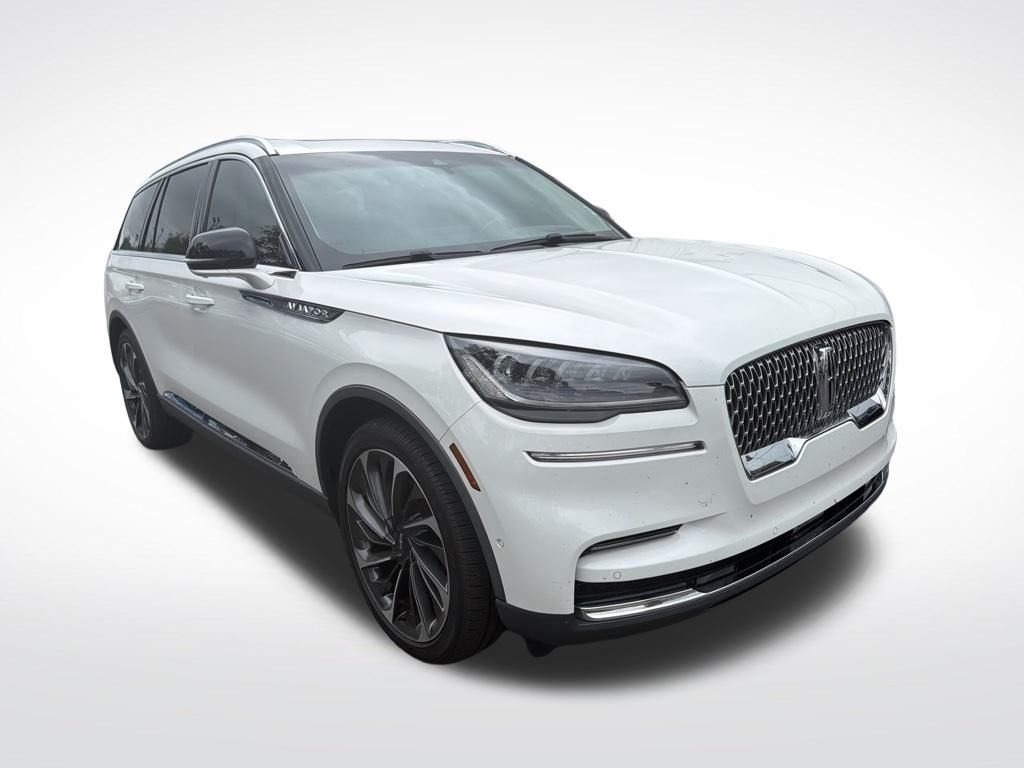 2023 Lincoln Aviator Reserve's photo