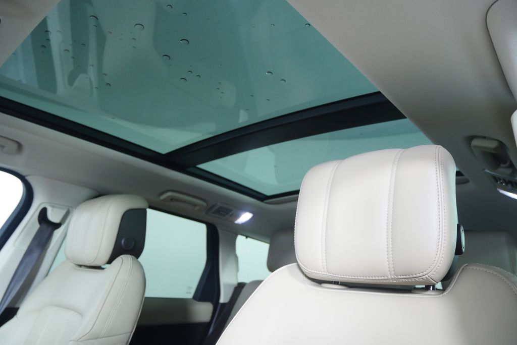 Thumbnail: 2022 Land Rover Range Rover Sport - 13