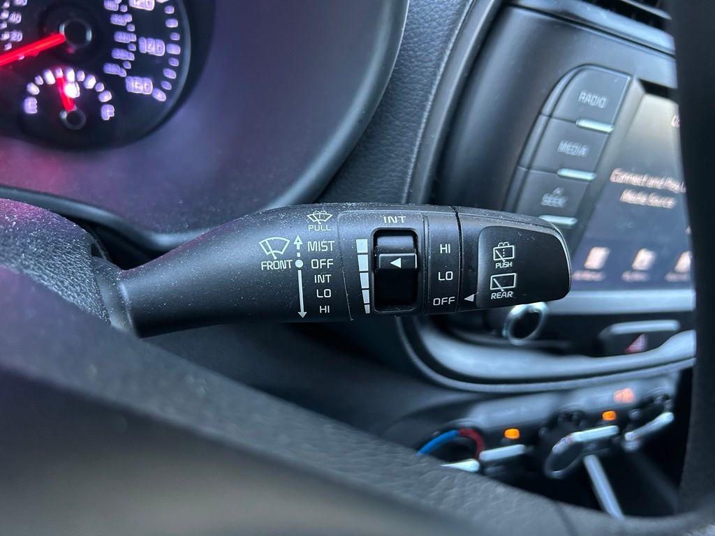 Thumbnail: 2020 Kia Soul - 20