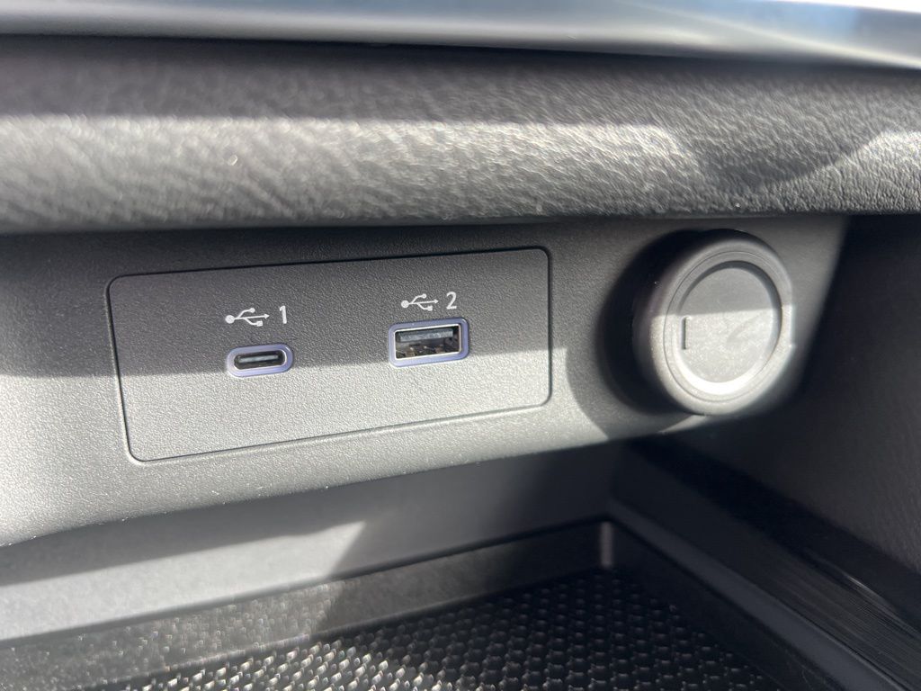 2023 Nissan Rogue S photo