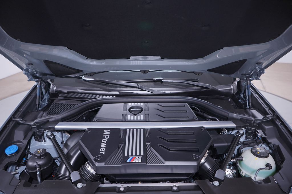 Thumbnail: 2025 BMW X4 - 24