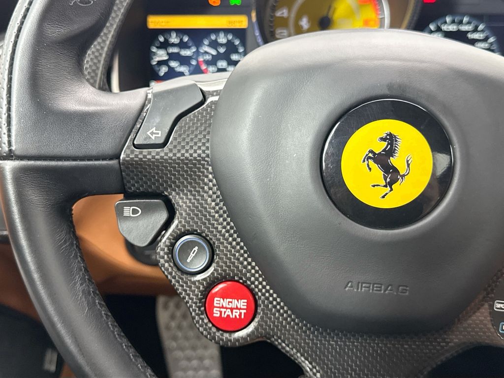 Thumbnail: 2014 Ferrari F12 - 11