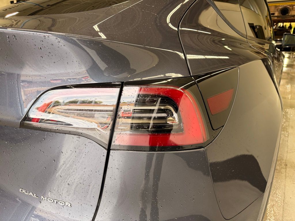 Thumbnail: 2022 Tesla Model Y - 5