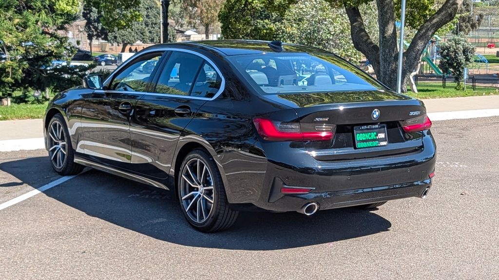Used 2020 BMW 3 Series 330i xDrive 4D Sedan