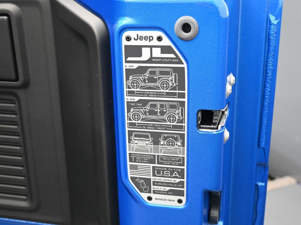 New 2026 Hydro Blue Pearl Coat Jeep Sport image 37