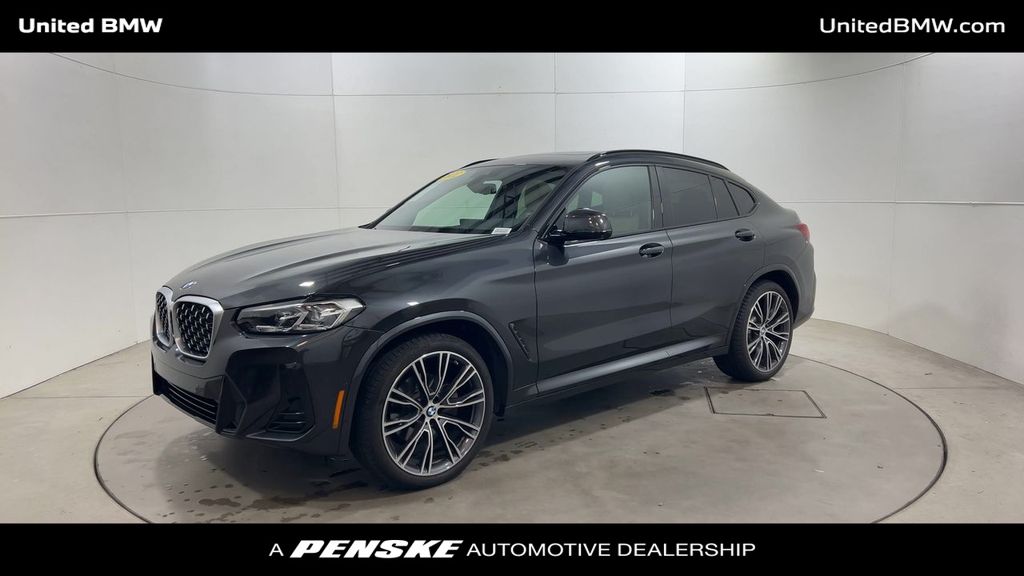 2022 BMW X4 xDrive30i 4