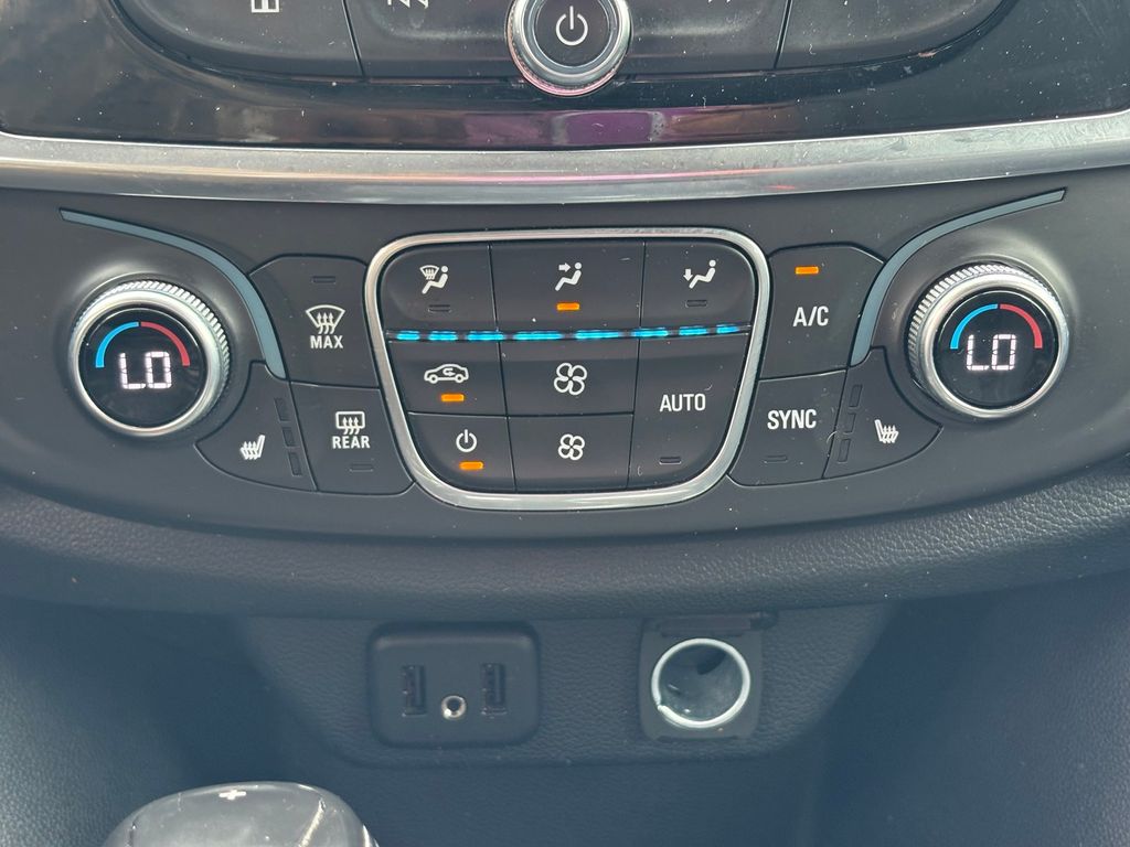 2019 Chevrolet Traverse 3LT White at DeMontrond Mazda