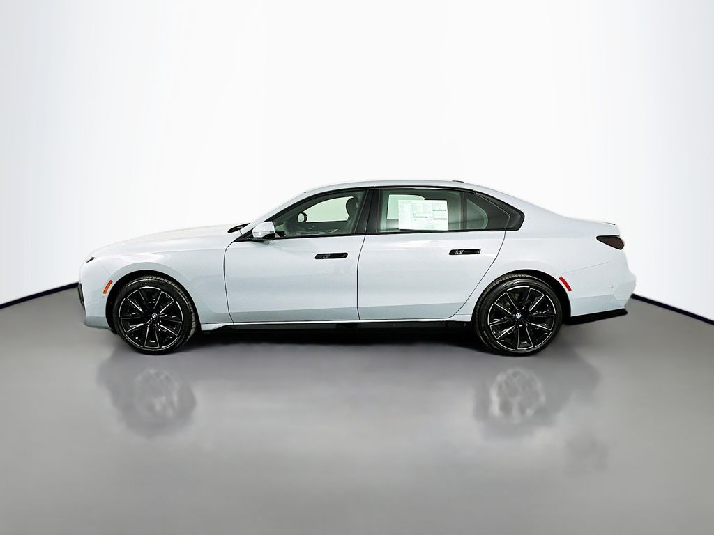 Thumbnail: 2025 BMW i7 - 8