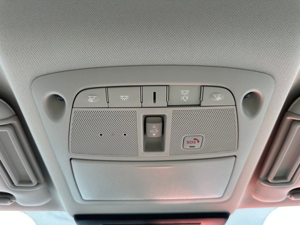 2024 Nissan Armada Platinum photo