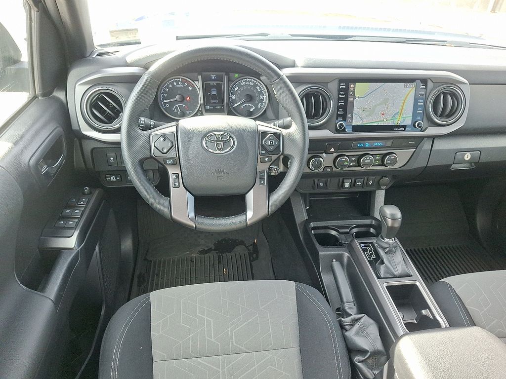 Thumbnail: 2023 Toyota Tacoma - 14