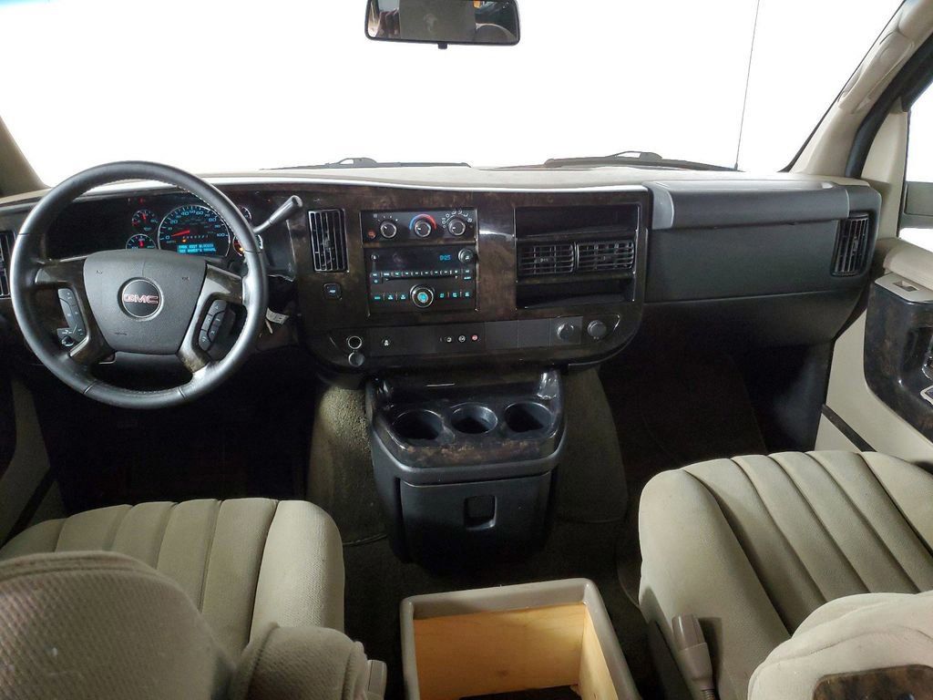 2014 GMC Savana 1500 Upfitter 24