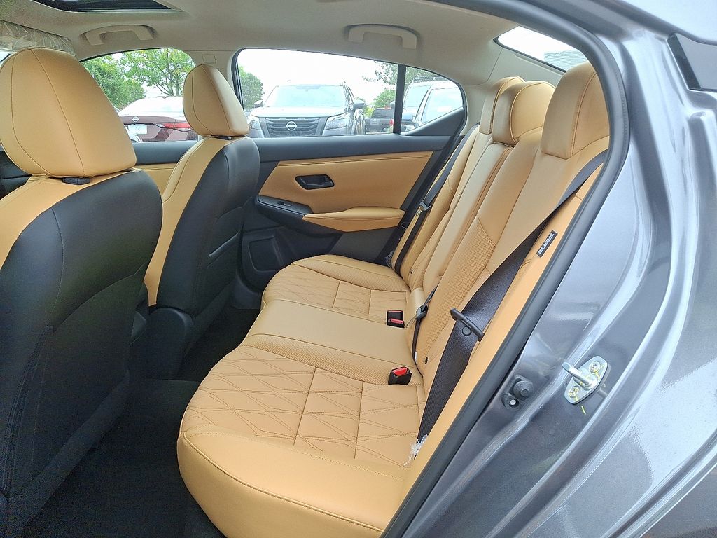 Thumbnail: 2025 Nissan Sentra - 5