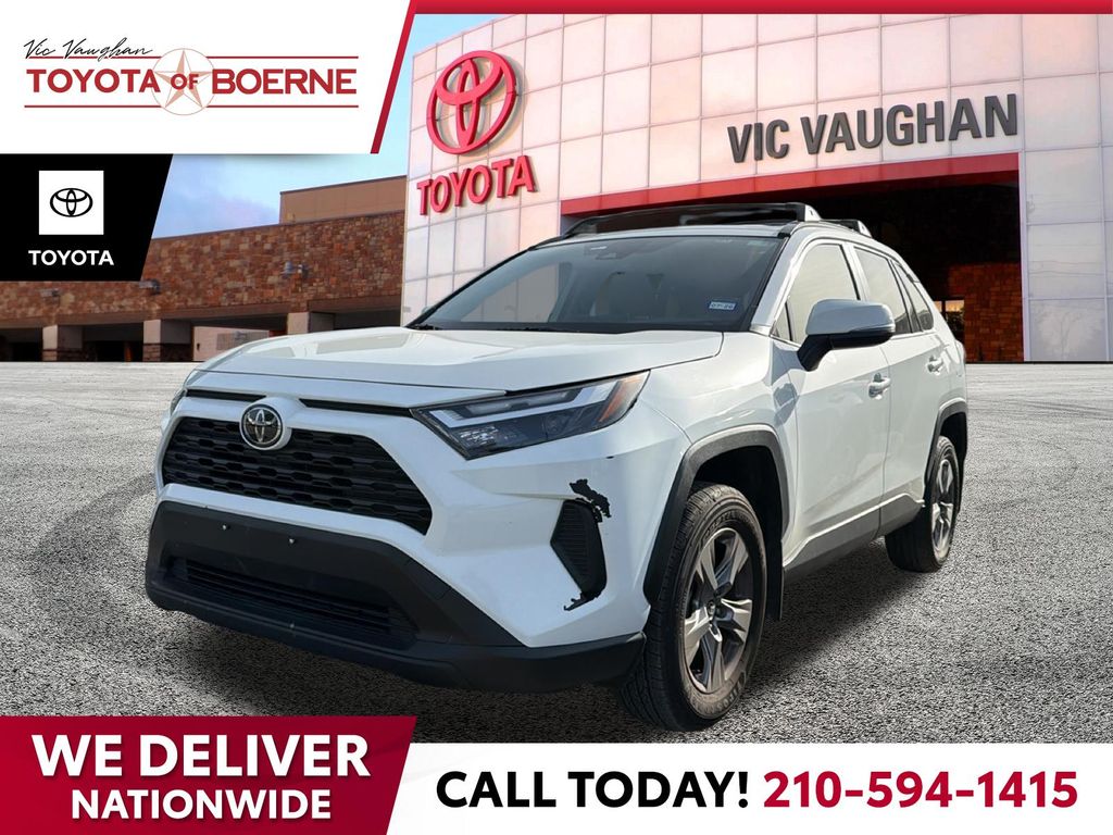 2023 Toyota RAV4 XLE FWD