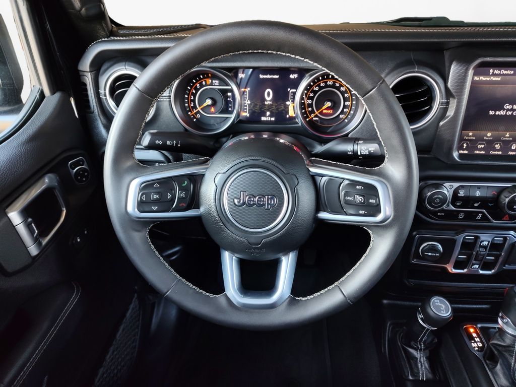 Used Car 2023 Jeep Gladiator  Overland For Sale Under $30,000 In Austin, Texas