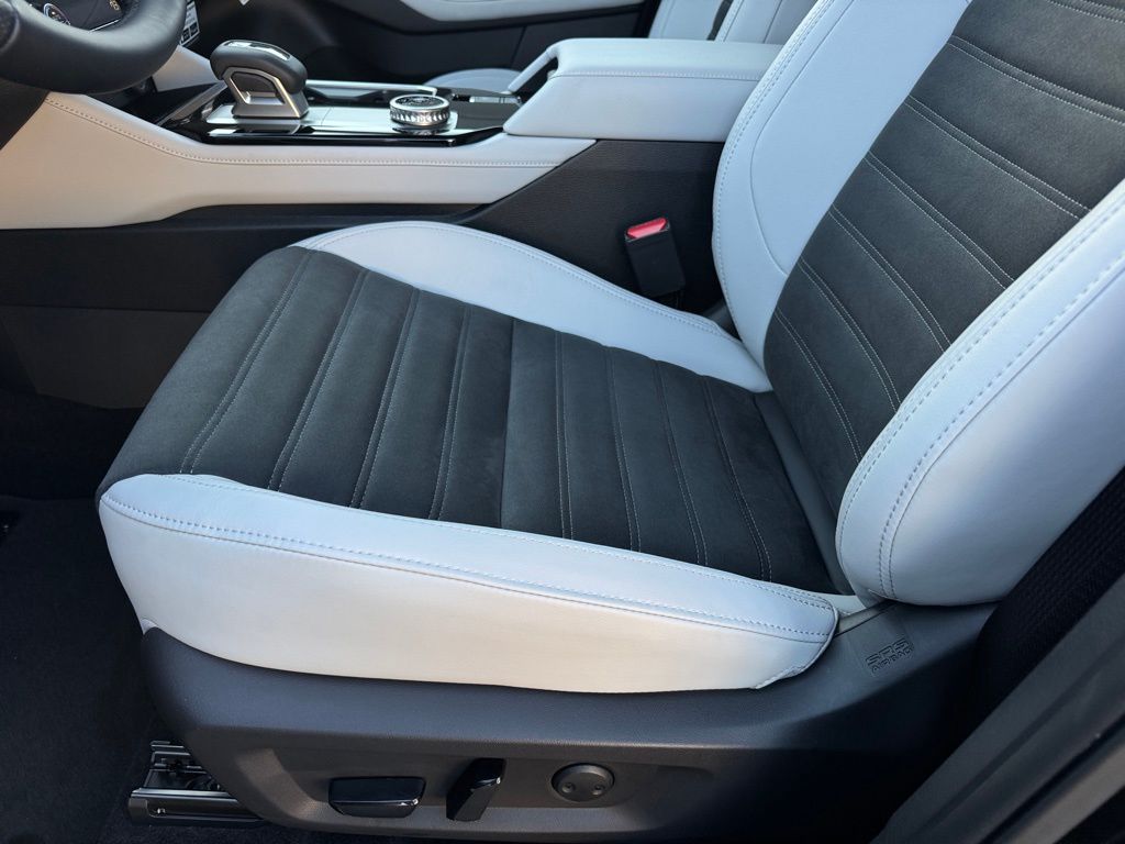 New 2025 Mitsubishi Outlander SUV